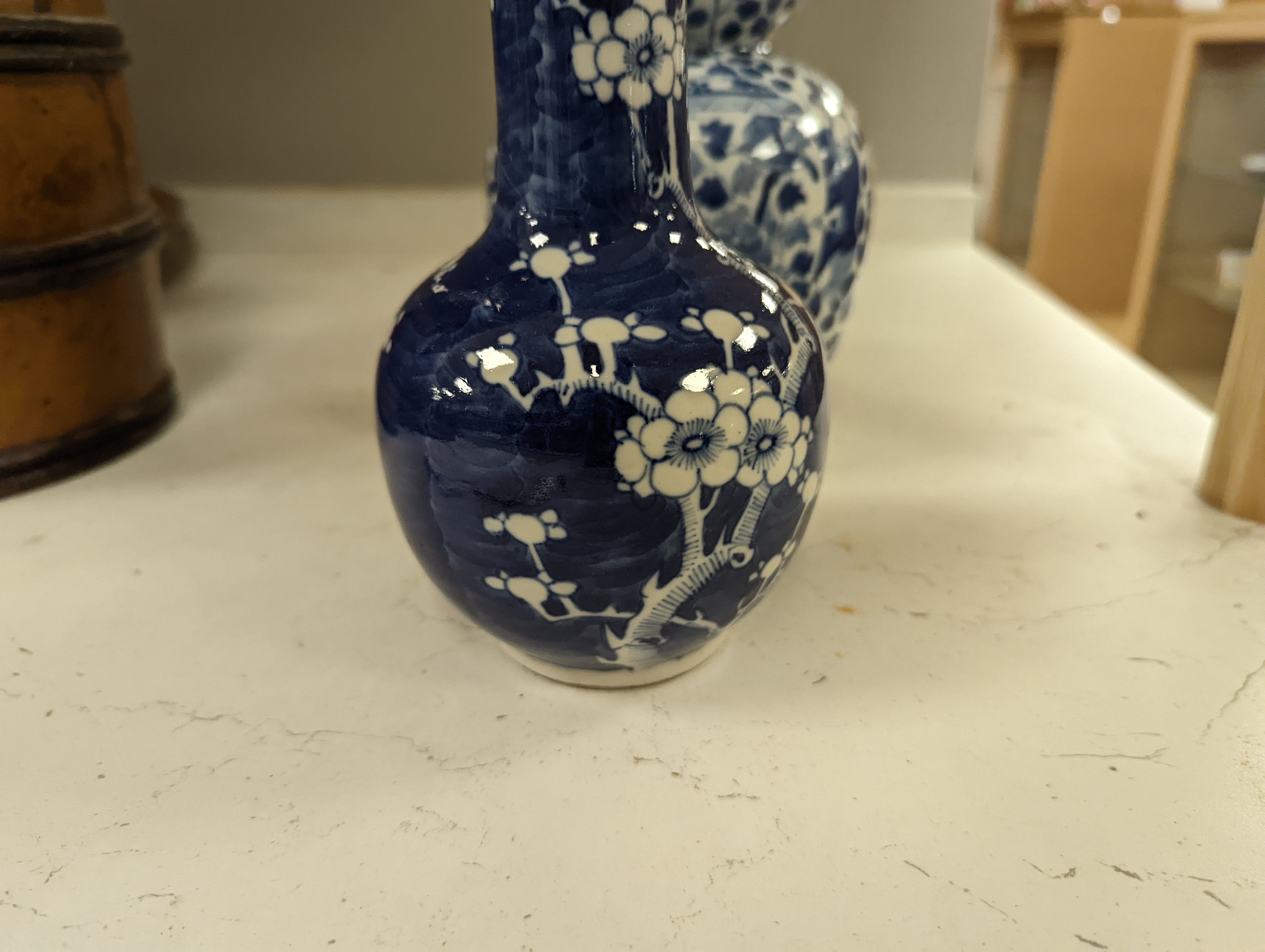 Two Chinese blue and white vases, tallest 29cm